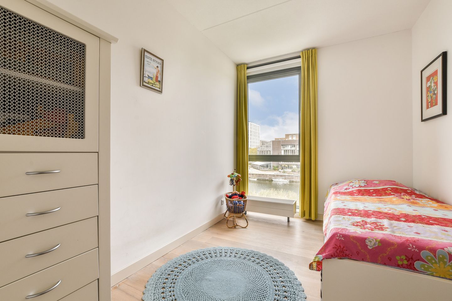Photo 19 of Oeverzeggestraat 64