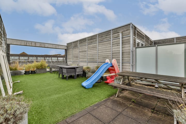 Foto 23 van Oeverzeggestraat 64