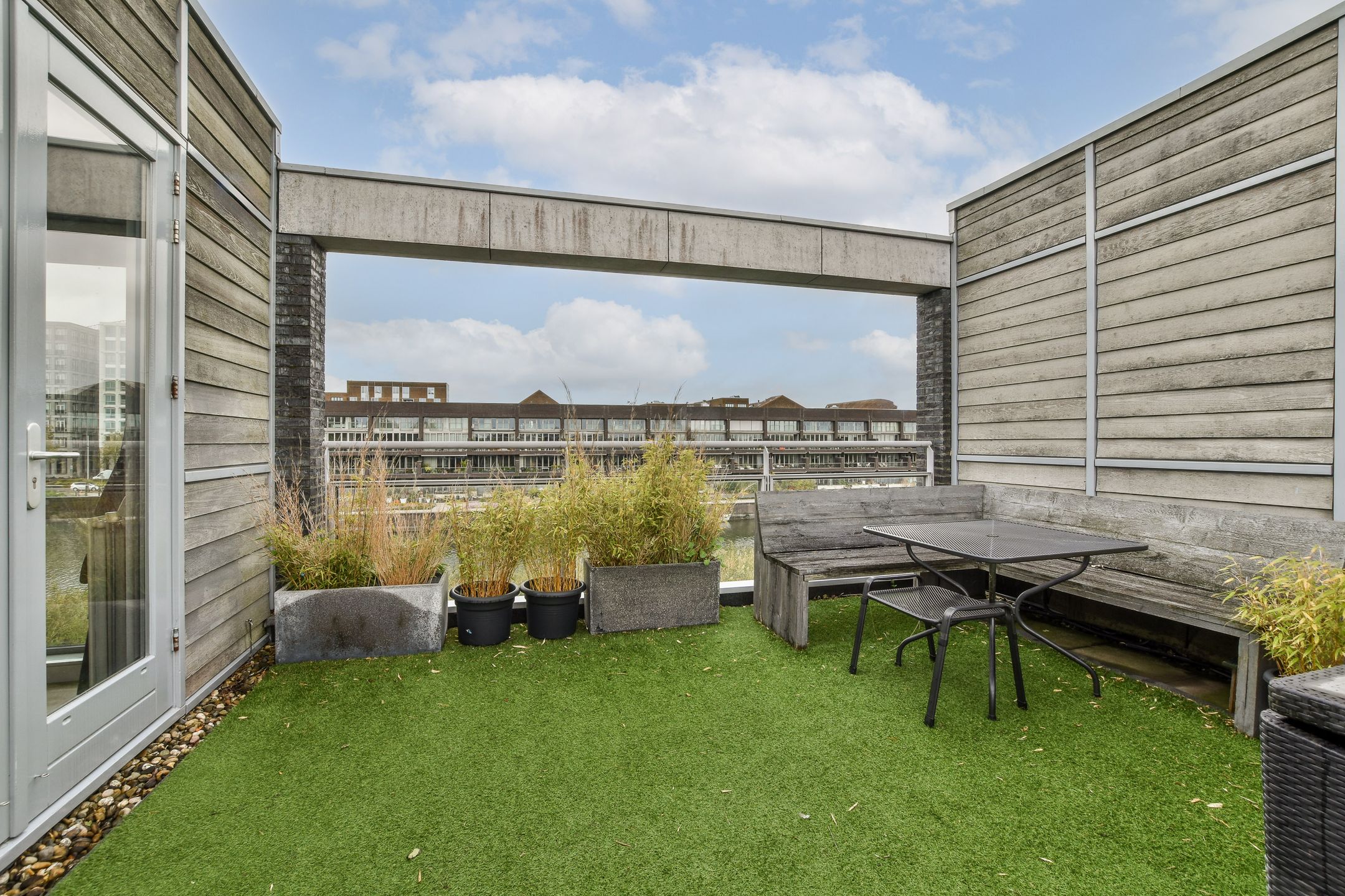 Photo 24 of Oeverzeggestraat 64