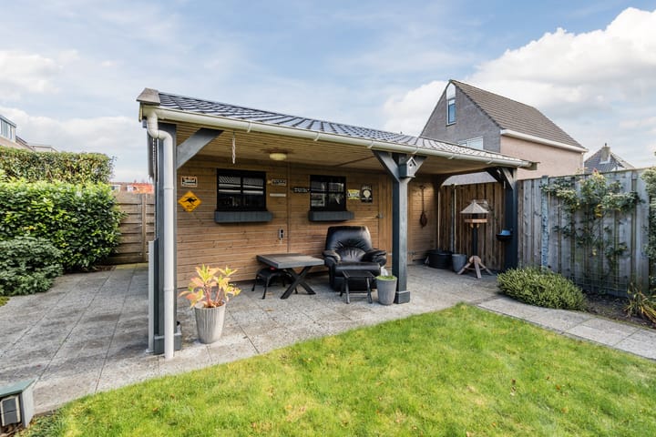 Photo 37 of Haagwinde 24