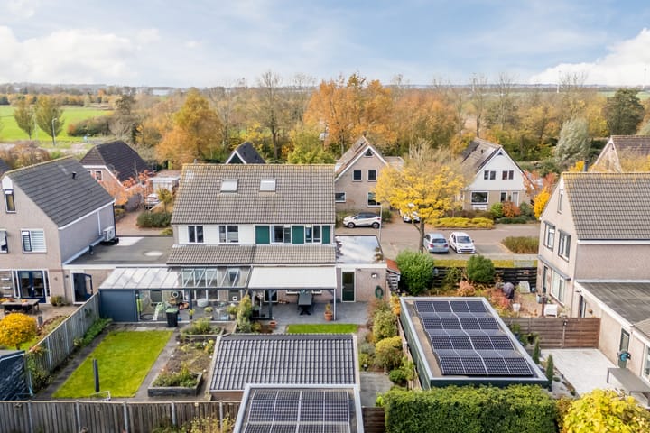 Photo 42 of Haagwinde 24