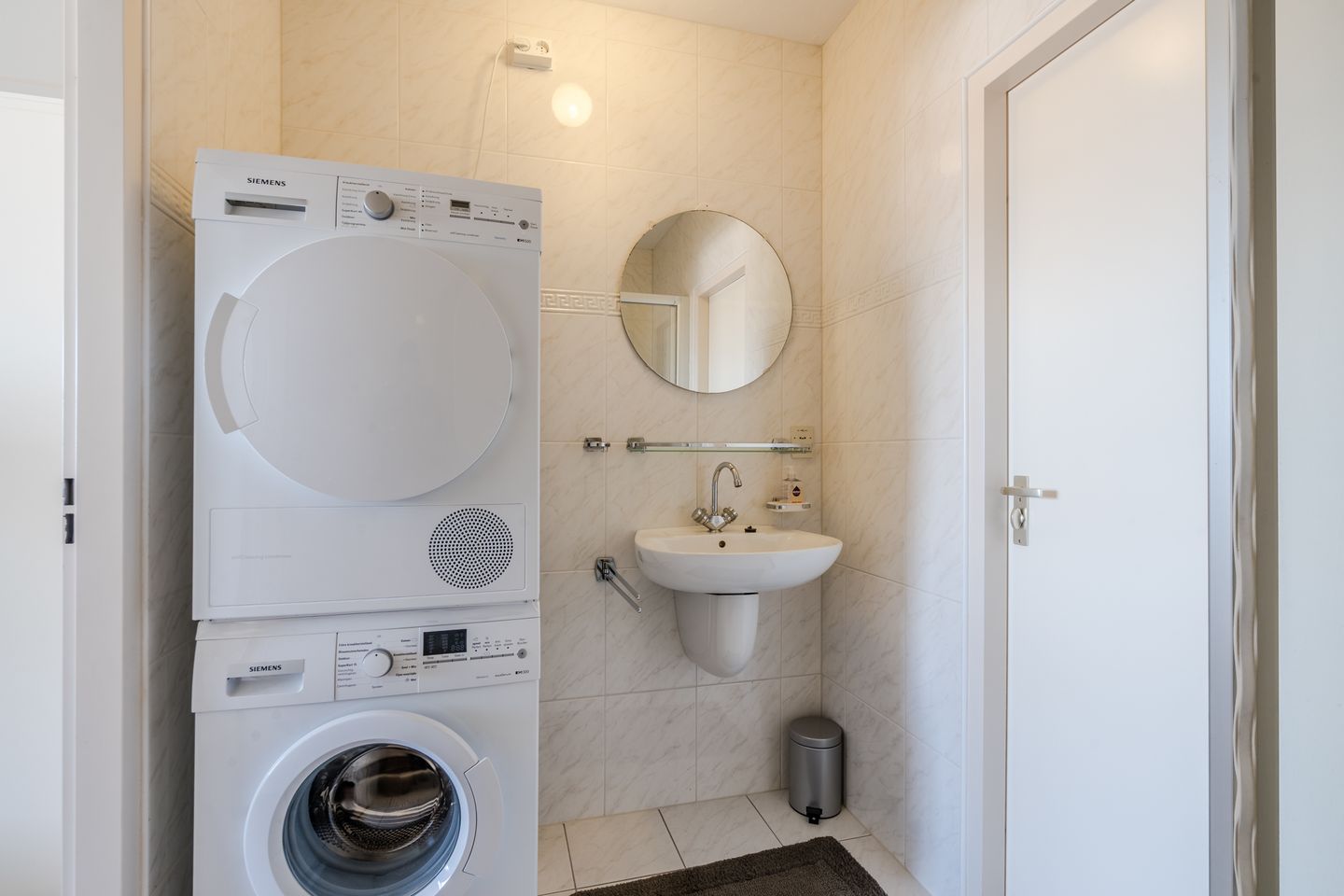 Foto 20 van Boulevard Ir de Vassy 79