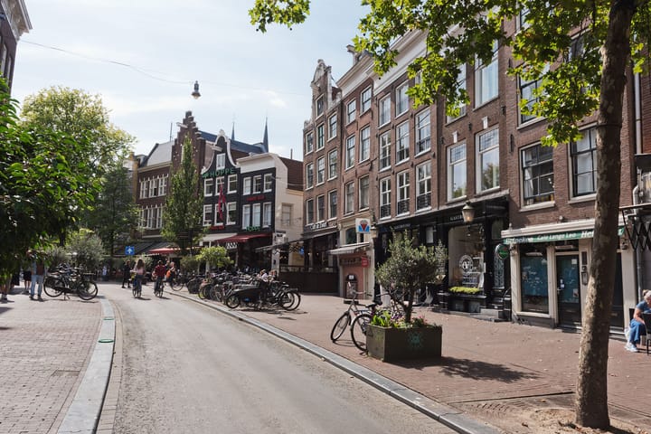 Photo 18 of Spuistraat 330-1