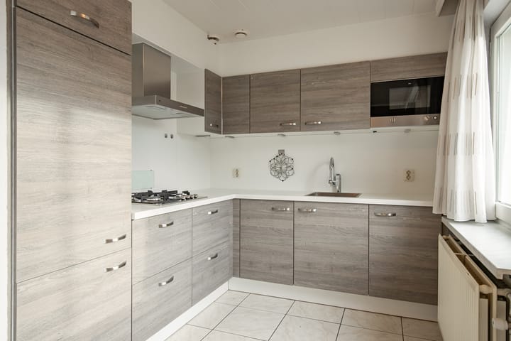 Photo 7 of Kamille 2