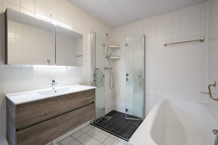 Photo 12 of Kamille 2