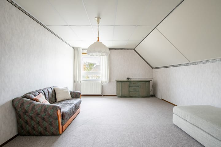 Photo 16 of Kamille 2