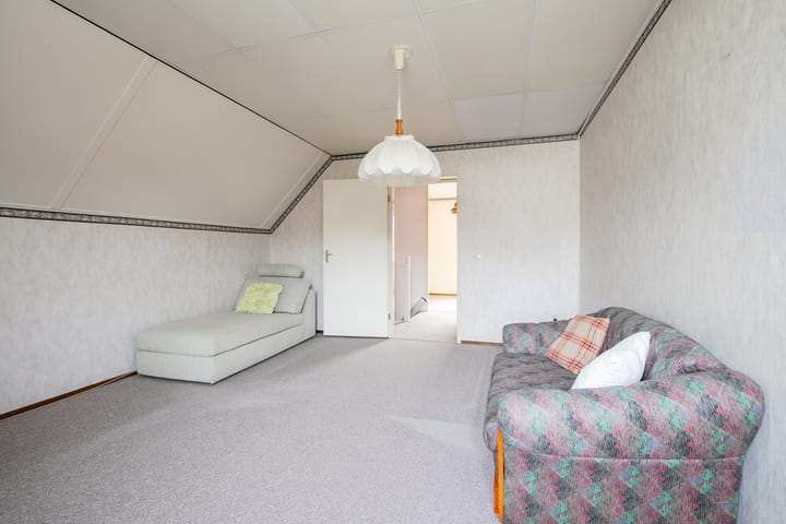 Photo 17 of Kamille 2