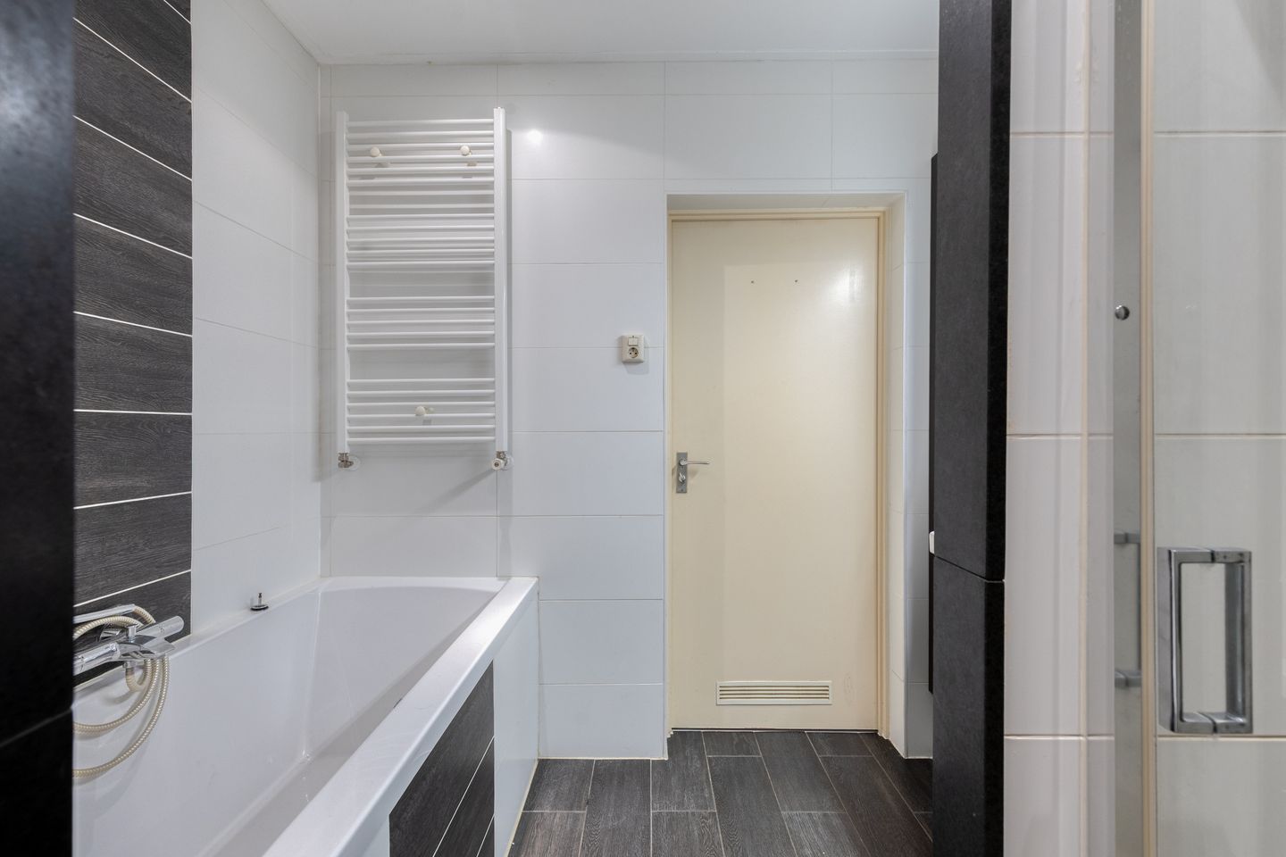 Photo 19 of Heenvlietstraat 40