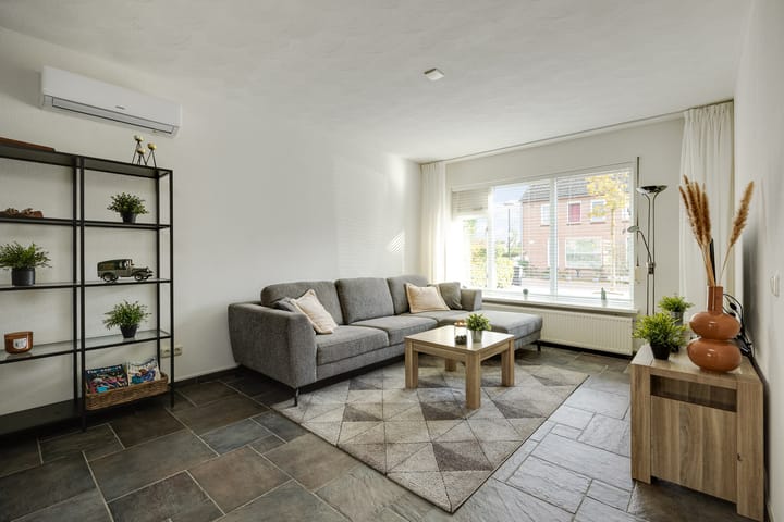 Photo 4 of Willibrordusweg 39