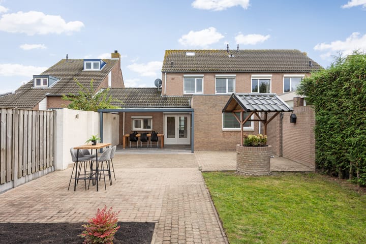 Photo 48 of Willibrordusweg 39