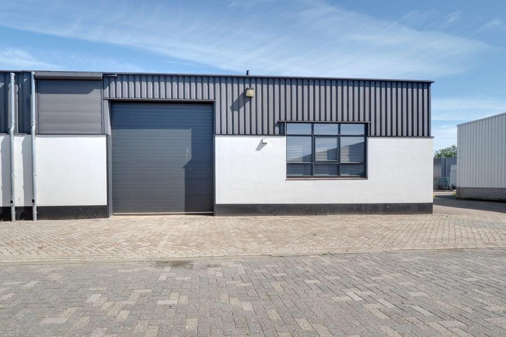 View photo 5 of Ambachtsweg 9