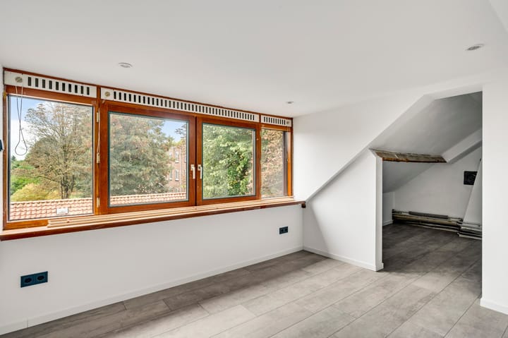 Foto 28 van Louis Beerenbrouckstraat 12