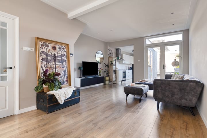 Foto 12 van Oranjestraat 53