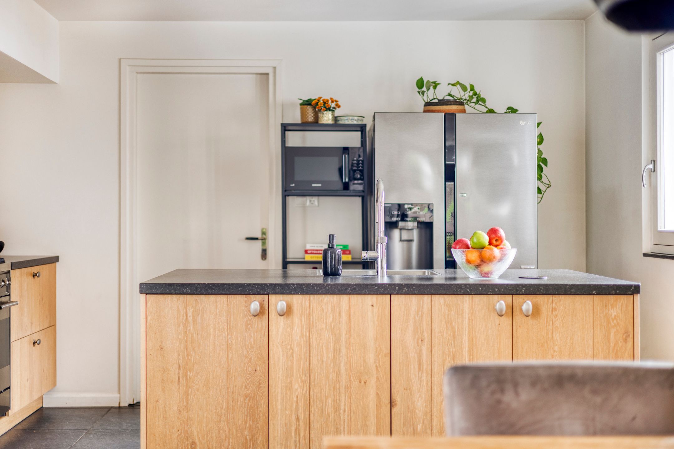 Photo 18 of Adelstraat 25