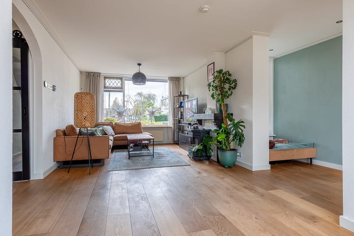 Photo 4 of Valkstraat 11