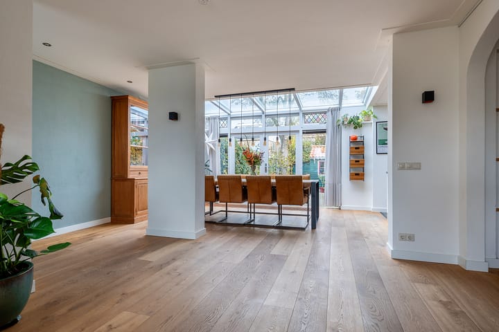 Photo 6 of Valkstraat 11