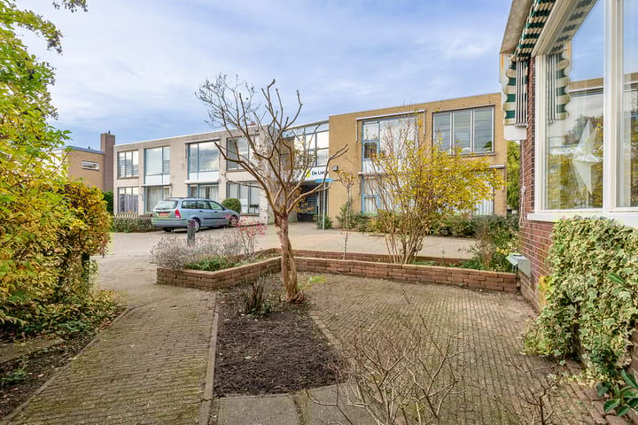 Photo 31 of Valkstraat 11