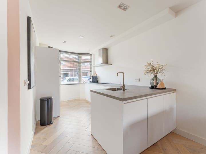 Foto 10 van Engel de Ruijterstraat 28