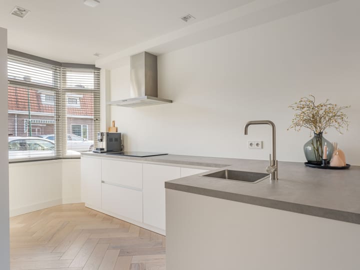 Foto 11 van Engel de Ruijterstraat 28