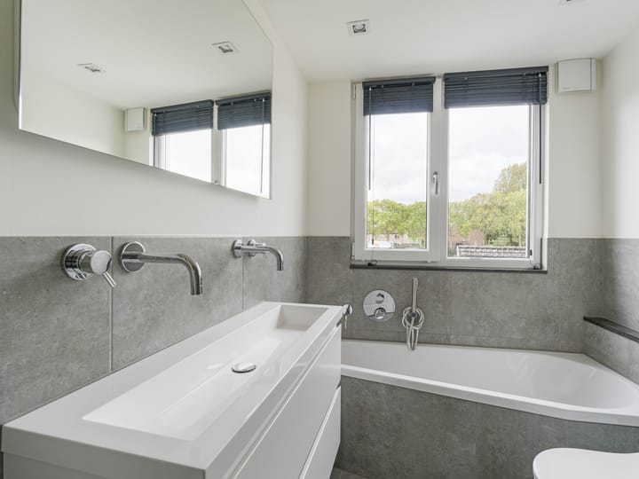 Foto 17 van Engel de Ruijterstraat 28