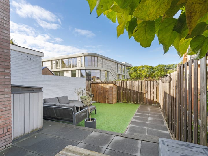 Foto 28 van Engel de Ruijterstraat 28