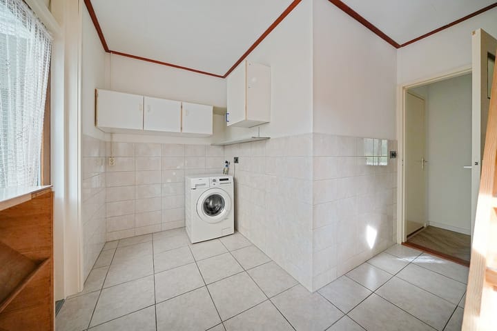 Photo 15 of Kogerstraat 59-A