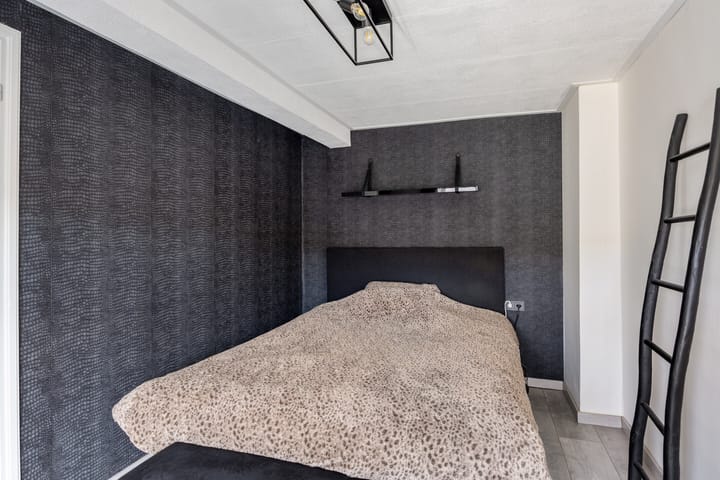 Foto 17 van Valkenierstraat 7