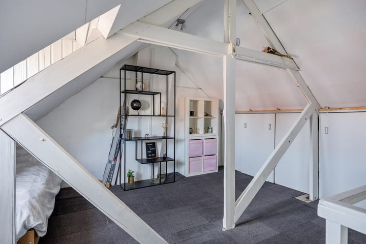 Foto 22 van Valkenierstraat 7