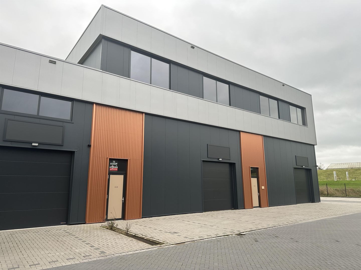 Bekijk foto 1 van Agriport 9-21