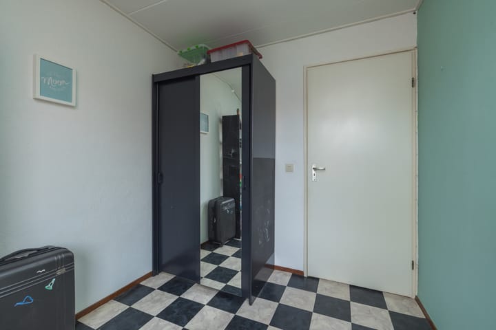 Photo 33 of Meidoornstraat 2