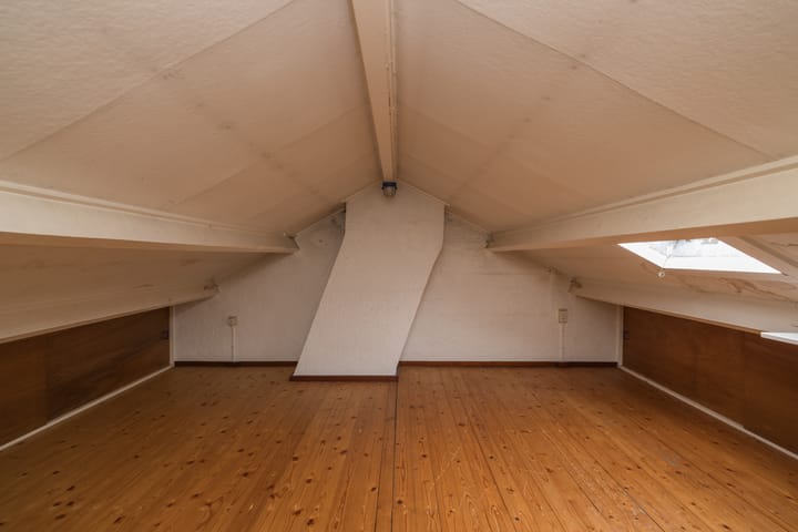 Photo 40 of Meidoornstraat 2