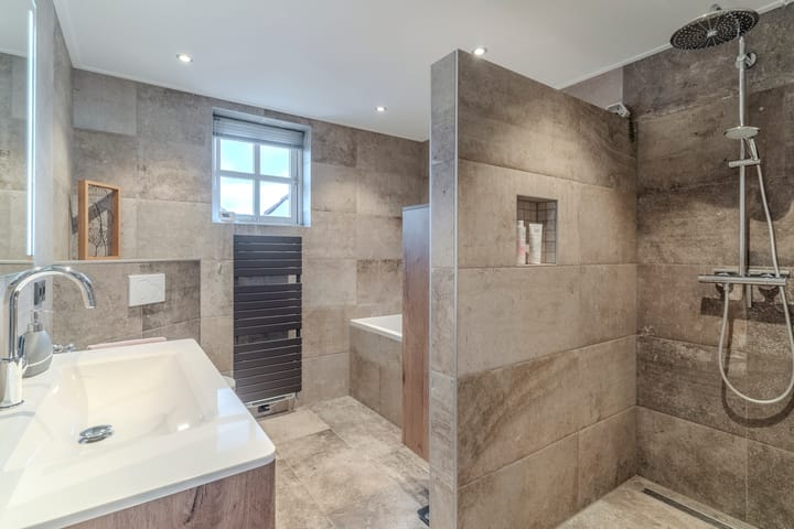 Photo 3 of Tweerijten 12