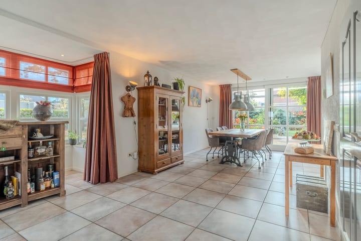 Photo 14 of Tweerijten 12