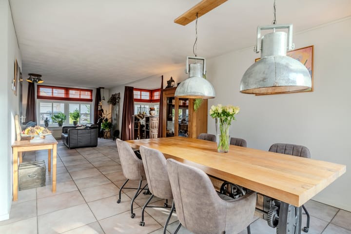 Photo 17 of Tweerijten 12