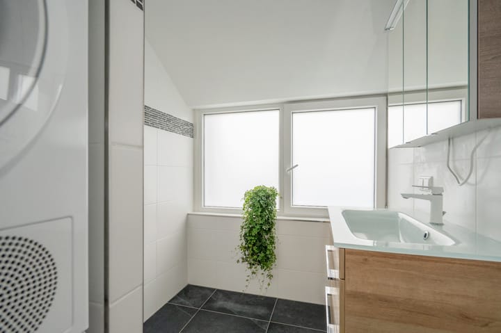 Photo 21 of van der Palmstraat 9