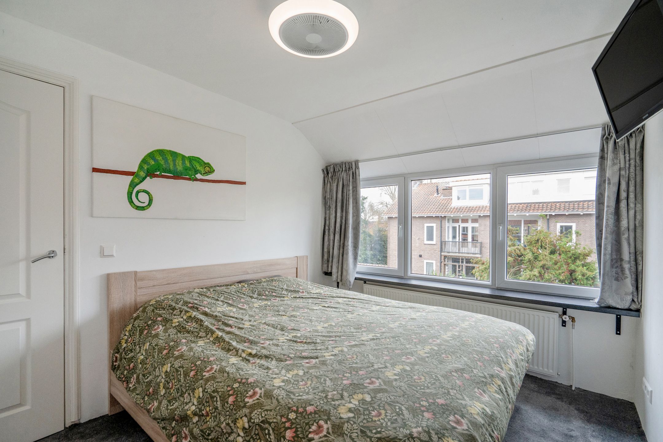 Photo 24 of van der Palmstraat 9