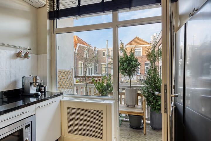 Photo 7 of Van Swindenstraat 223