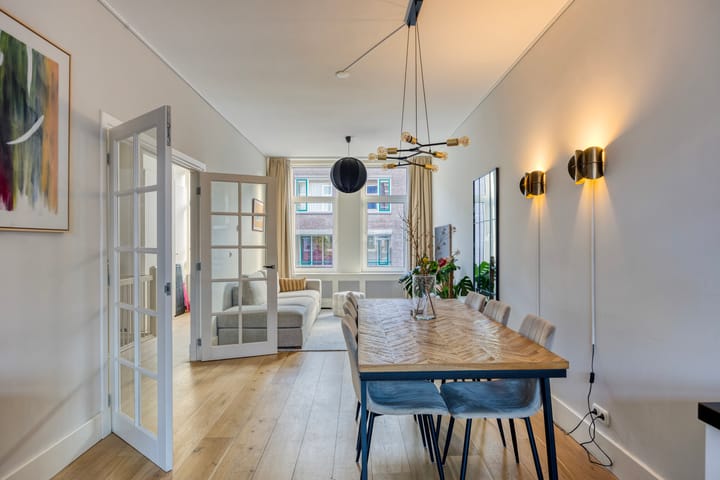 Photo 10 of Van Swindenstraat 223