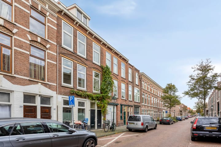 Photo 35 of Van Swindenstraat 223
