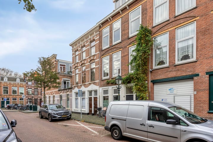 Photo 36 of Van Swindenstraat 223