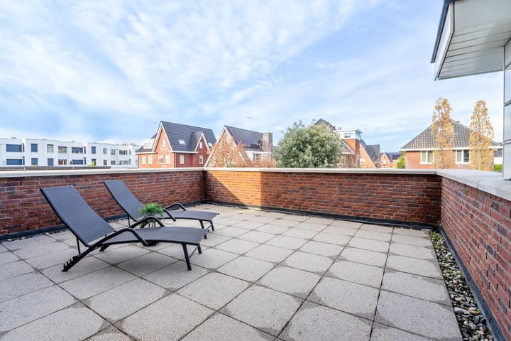 Photo 19 of Varsseveldstraat 143