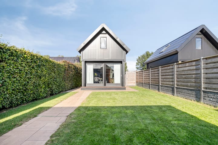 Photo 24 of Dotterbloemstraat 6