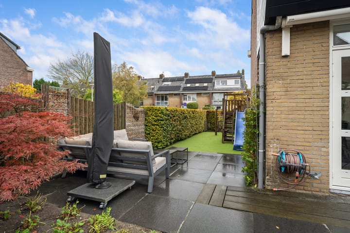 Foto 18 van Vondellaan 17