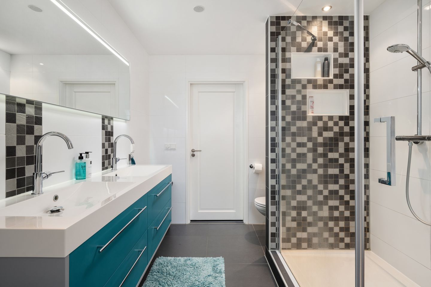 Foto 29 van Vondellaan 17