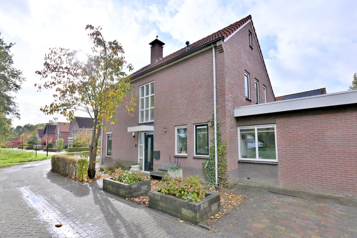 Foto 2 van Dudokstraat 14