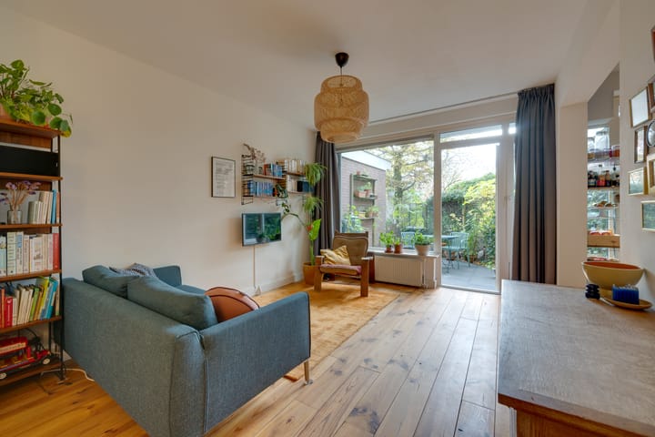 Foto 11 van Rutherfordstraat 10-H