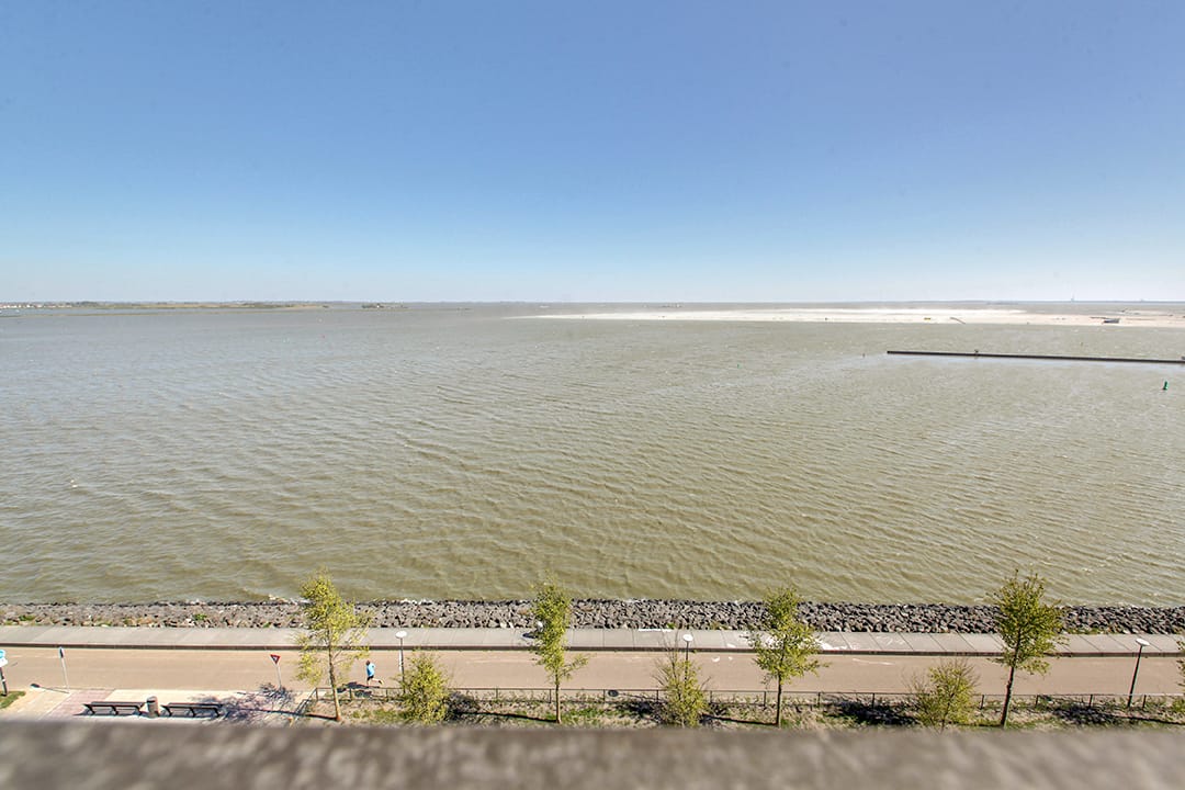 Photo 22 of Bert Haanstrakade 932