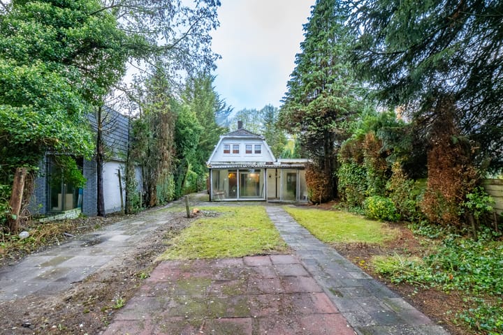 Foto 33 van Julianalaan 279