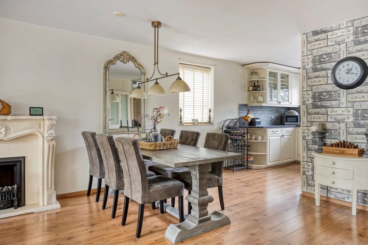 Photo 9 of Anna Teding van Berkhoutstraat 34