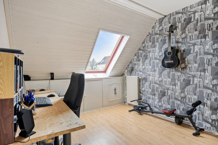 Photo 16 of Anna Teding van Berkhoutstraat 34